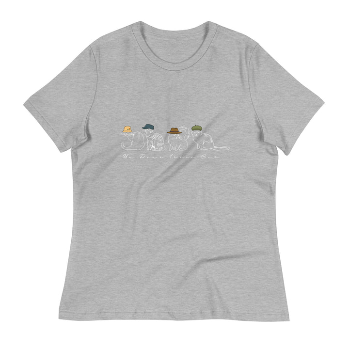 Un Deux Trois Cat T-Shirt Women's Relaxed T-Shirt